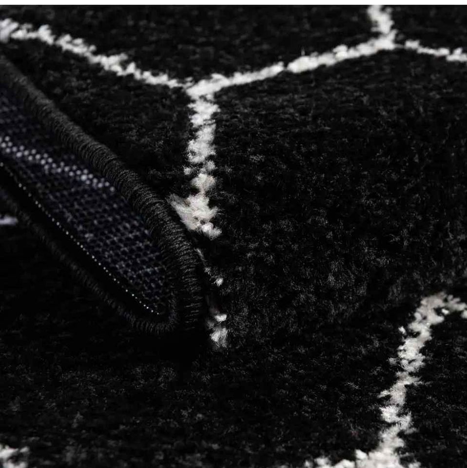 Black and White Geometric Runner Rug | 2.0' x 8.8'