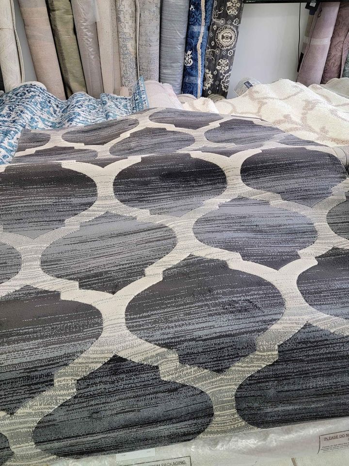 High Dense Plushy Grey Area rug 5x7 Grey Ivory Beige Trellis Area Rug