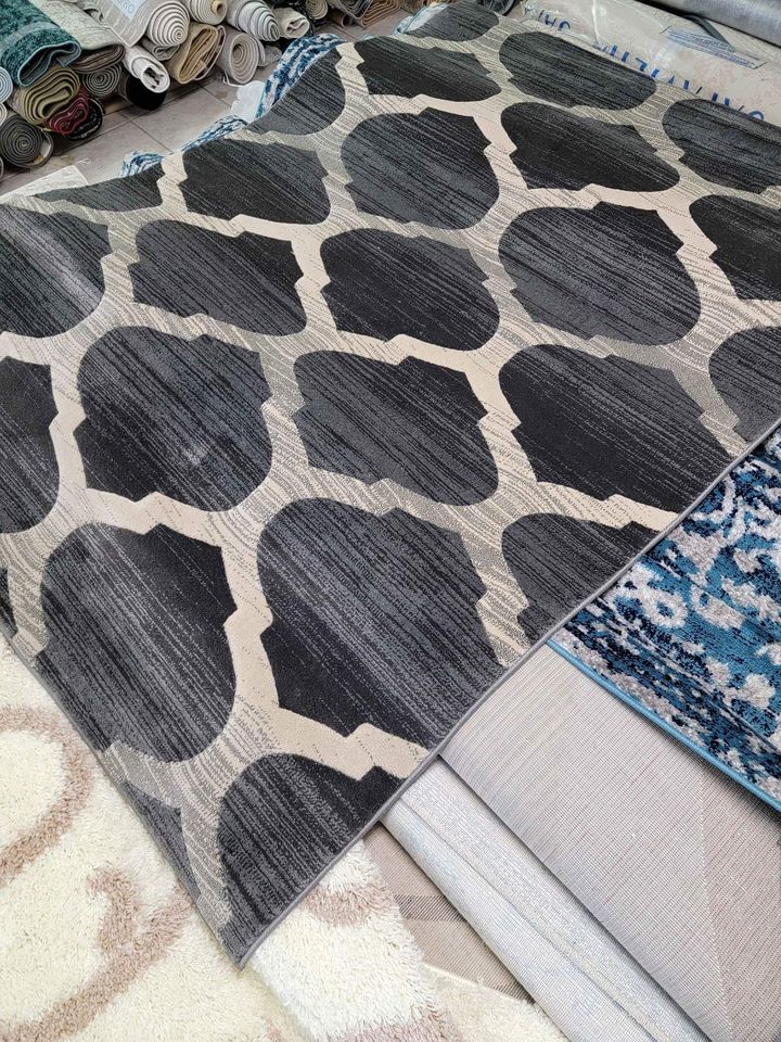 High Dense Plushy Grey Area rug 5x7 Grey Ivory Beige Trellis Area Rug