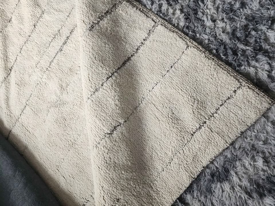 Abstract Rug, Minimalist Rug, Modern Area Rug, Stylish , Unique Home Decor, Contemporary Rugs, Elegant Area Rugs, Home Interior