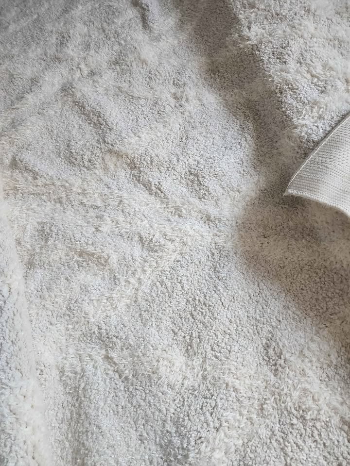 Area Rug, Neutral Geometric Area Rug, Ivory and Cream Shag Rug, Modern Ivory Rug, Living Room Rug, Minimalist Decor, Stylish Floor Covering