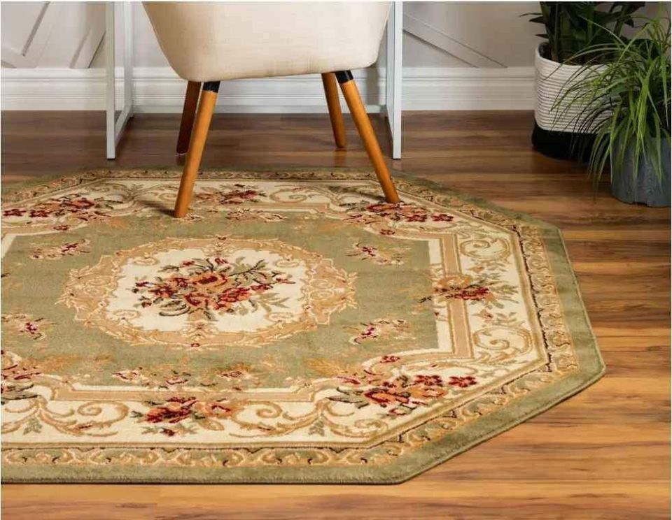 Green Rug 5' 3x 5'3ft Tan Octagon Area Rug