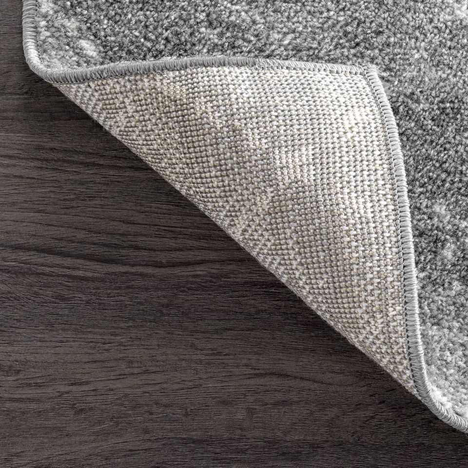 Grey Area Rug 5.x7.6 Carpet Brand new