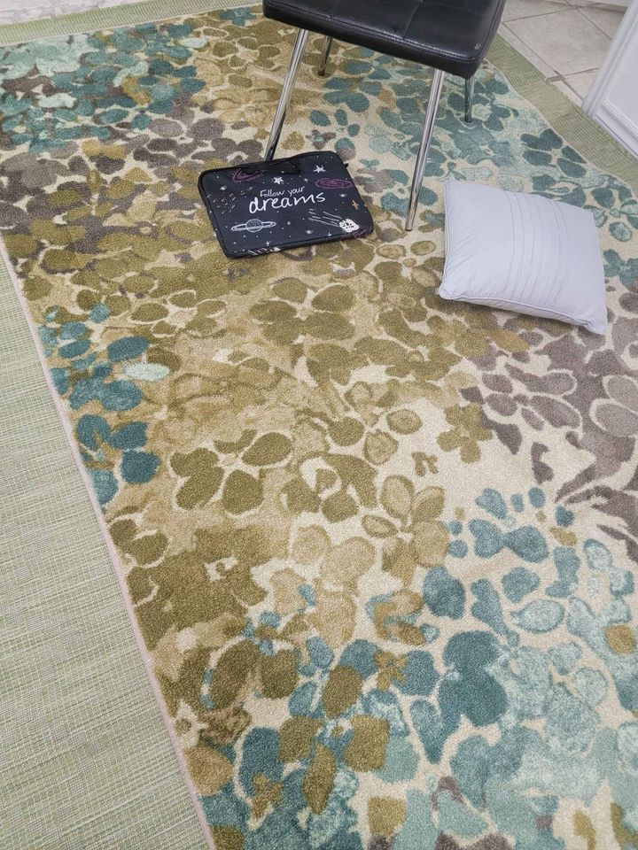 Sage 5x8 ft Green Cream Aqua Area Rug