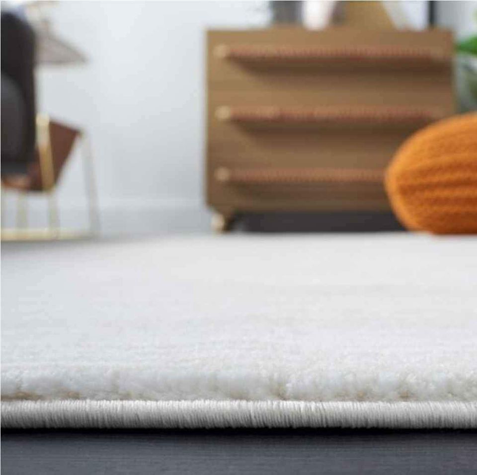 Ivory White Beige Area Rug 7x7 ft Square