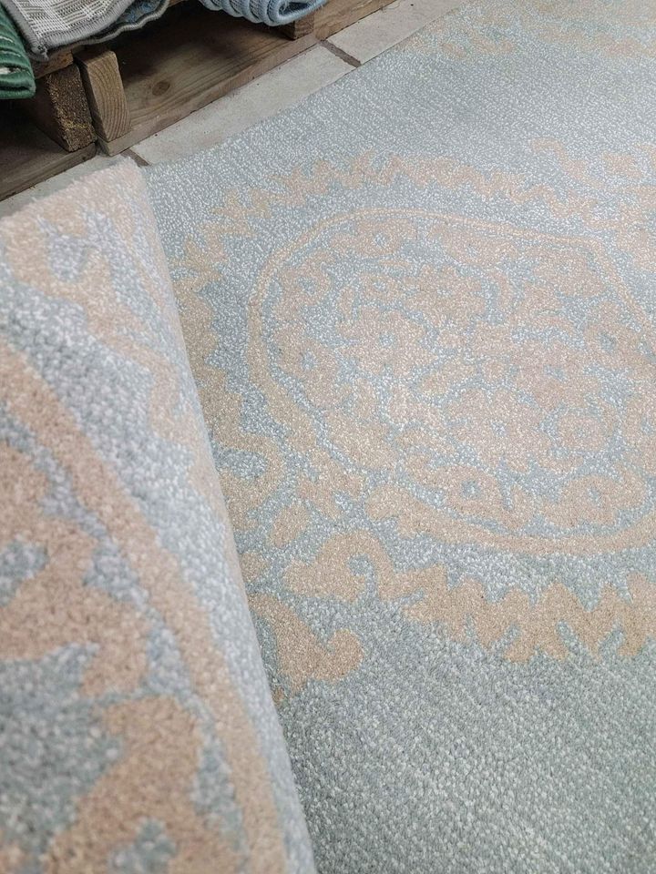 Turquoise Beige Wool Runner Rug 2'7 x 10 ft