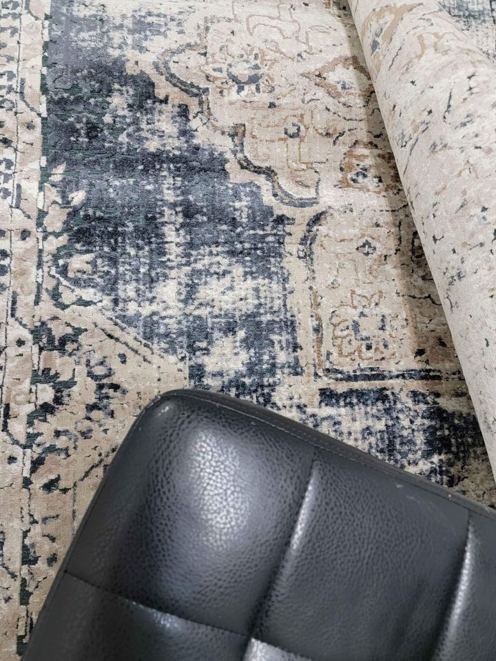 Chenille Oriental Area rug 5'0 x 8'0 ft Villa Blue Rug