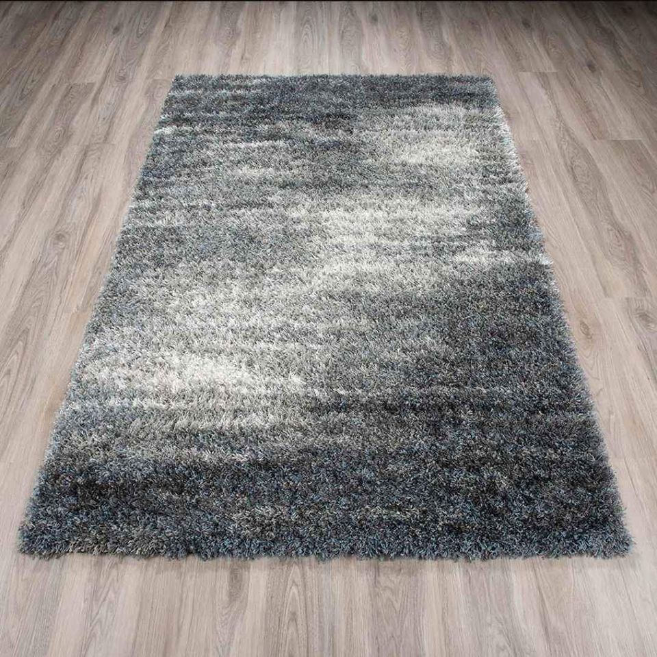 Sleek Dark Grey Shag Rug 5'7x7'3 ft Dark Grey Abstract Shag Area Rug