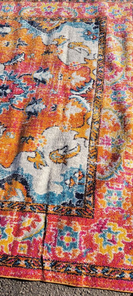 HAP 6'7x9'7 ft Orange Blue Multi Medallion Area Rug