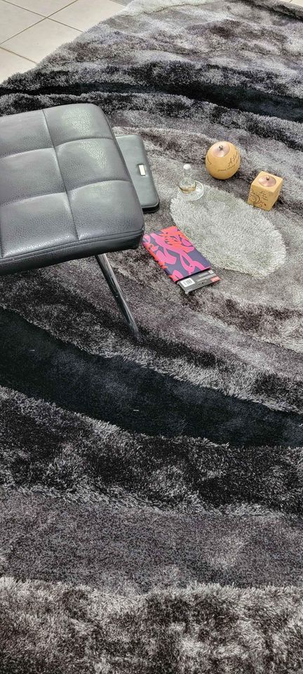 Paris Shag 8x10 Grey Black Silver Polyester Shag Area Rug