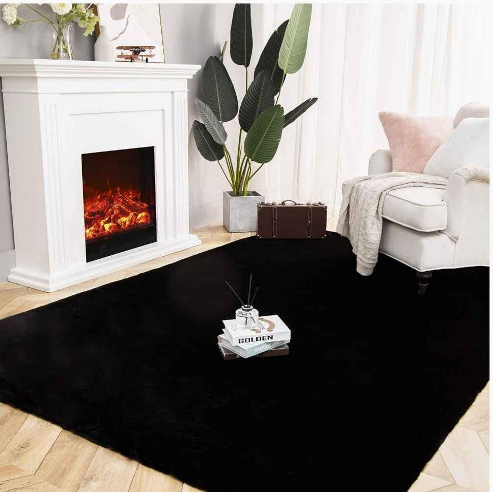 Jet Black Rabbit Fur Area Rug 6'7x9'6 ft Fluffy Shag Rug