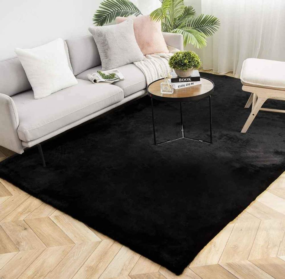 Jet Black Rabbit Fur Area Rug 6'7x9'6 ft Fluffy Shag Rug