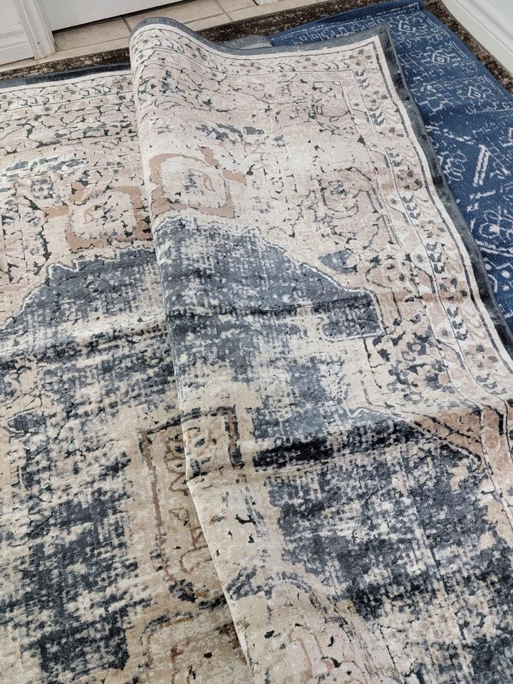 Chenille Oriental Area rug 5'0 x 8'0 ft Villa Blue Rug