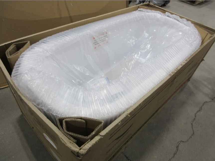 59" White Streamline Soaking Freestanding Acrylic Bathtub with Tray and Drain