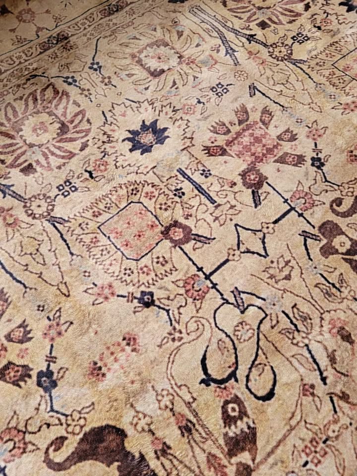 Brand New 8x10 Traditional Tan, Red, Multi Smooth Loloi Area Rug